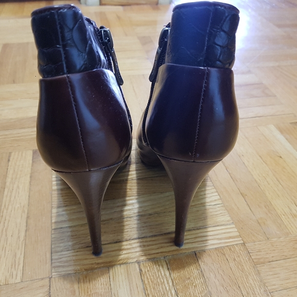 GUESS Leather Booties - Picture 4 of 8
